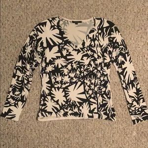 Black and white patterned sweater